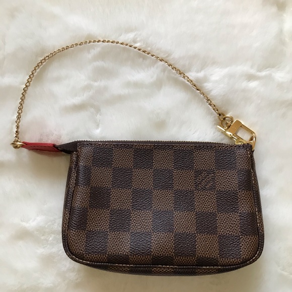 ❌SOLD❌Louis Vuitton Mini Pochette - Picture 10 of 10